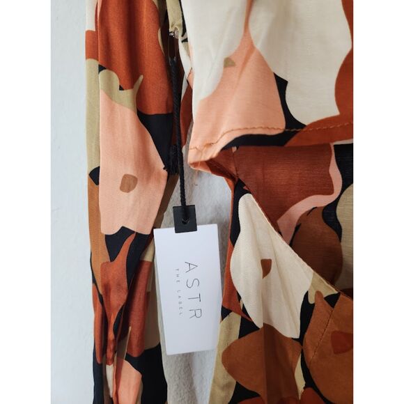 Astr the label retro mini dress | Size XS‎ - Picture 9 of 9